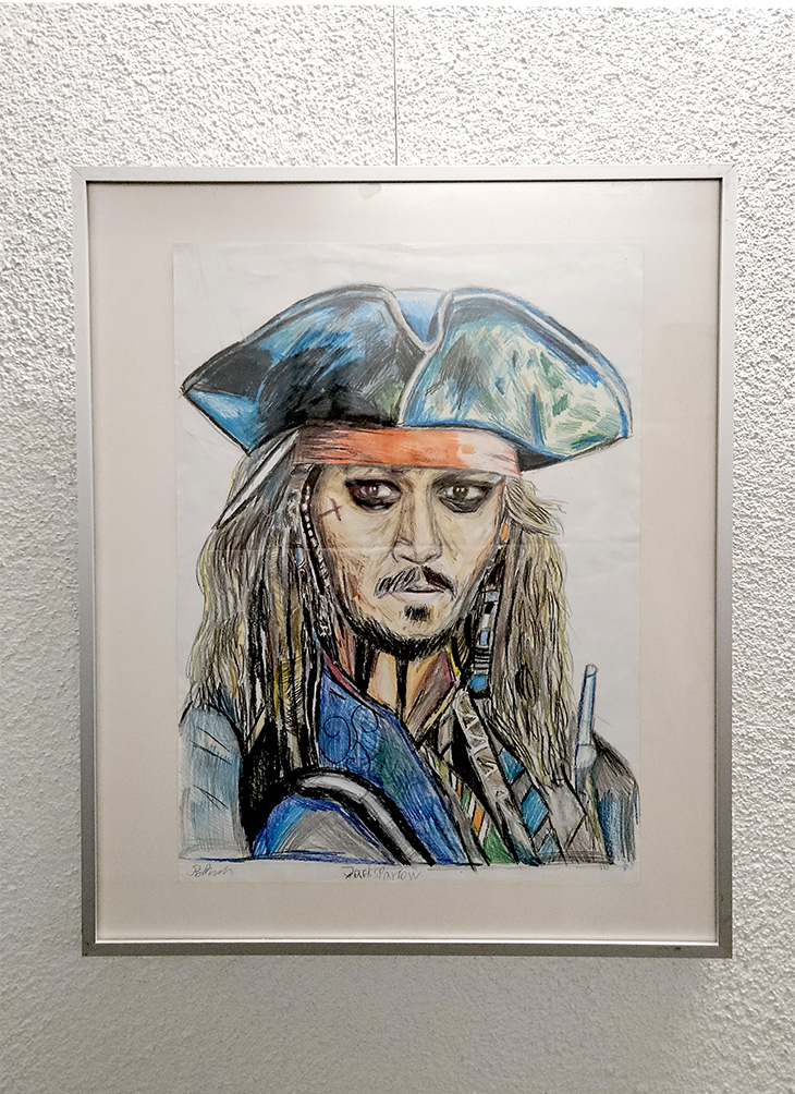 Ausstellung Viktor Art: Buntstiftzeichnung von Jack Sparrow